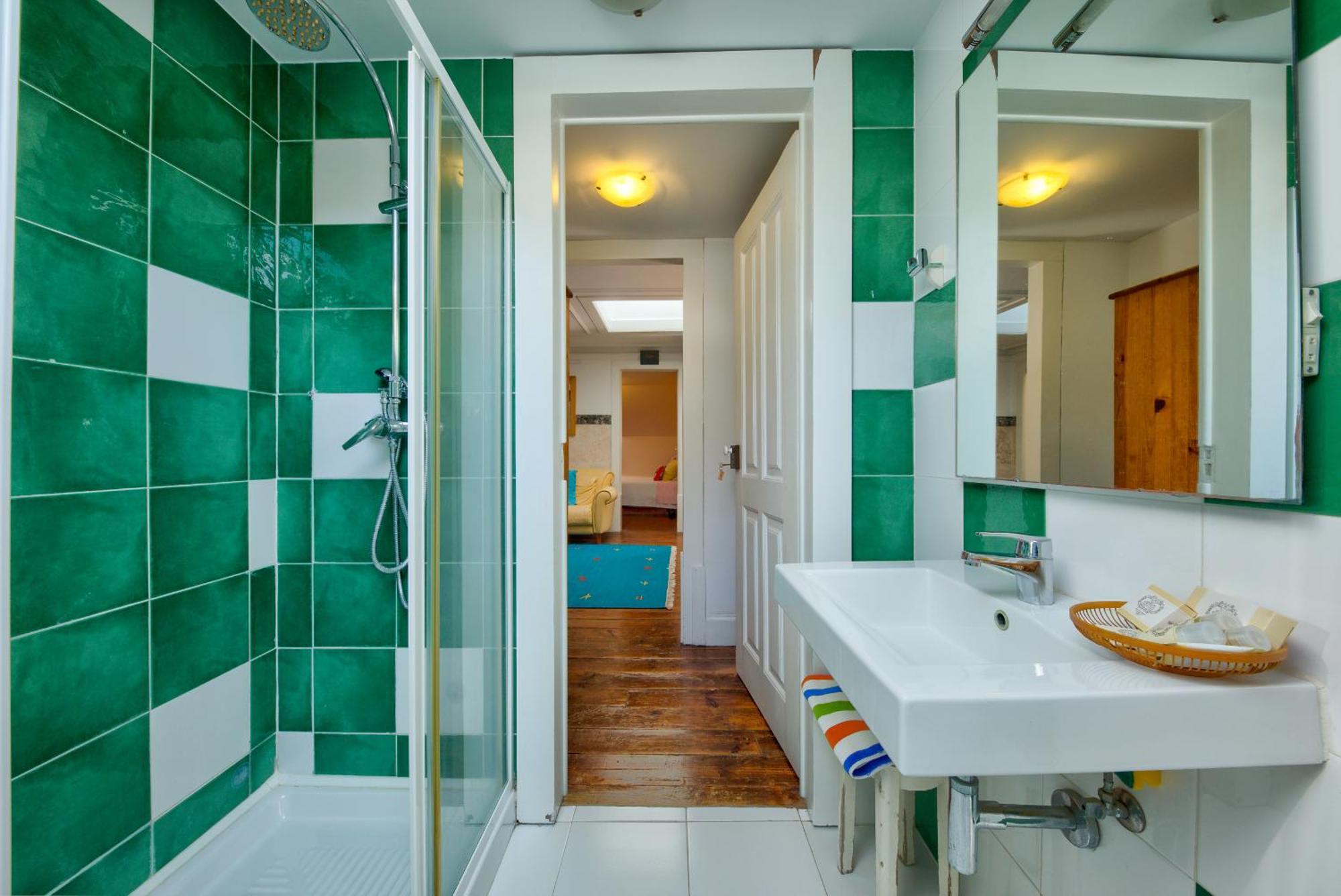 Adore Portugal Coimbra Guest House Dış mekan fotoğraf